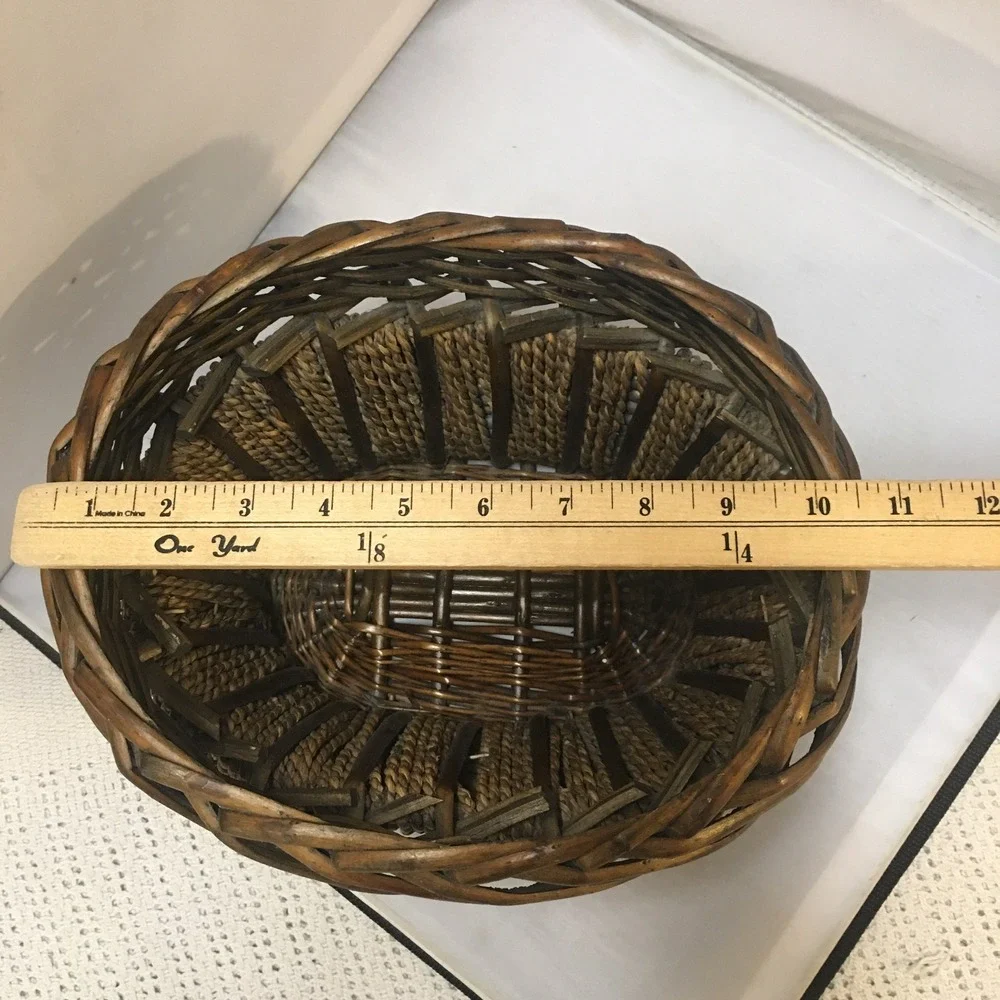 Rustic Oval Woven Wicker Basket Home Decor Medium Brown Seagrass Bohemian
